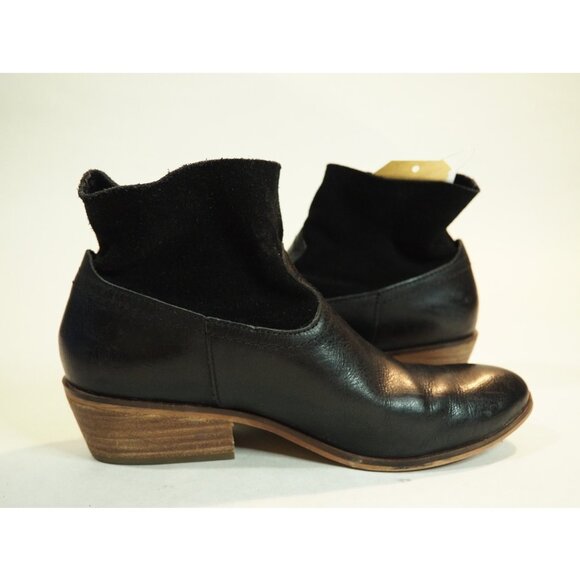 Frye & Co "Rubie" Black Leather Pointed Toe Western Style Ankle Boots, Sz 6.5 US - Picture 6 of 10